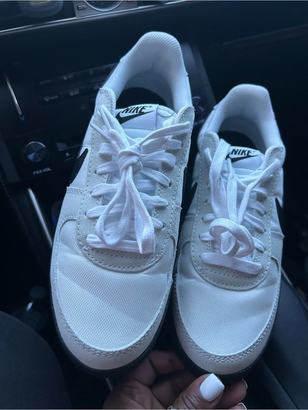 Nike youth low